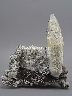 kalcit, chalcedon
