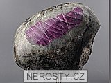 rubín, minerál